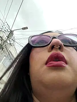 Snapshot of Venus_22 chatting on November 2025 05:15:02 PM Venus 22 online show from November 2025 05:15:02 PM