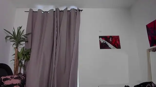 Catty Noir online show from April 2026 10:15:02 PM