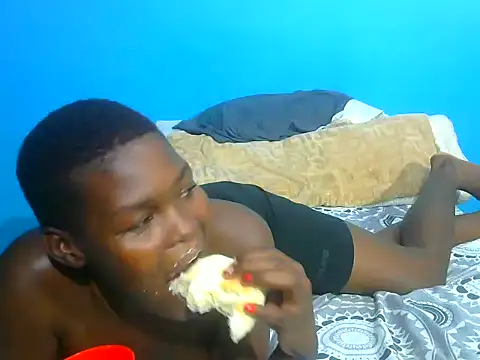 Snapshot of VirginPrincess06 chatting on November 2025 01:18:01 AM VirginPrincess06 online show from November 2025 01:18:01 AM