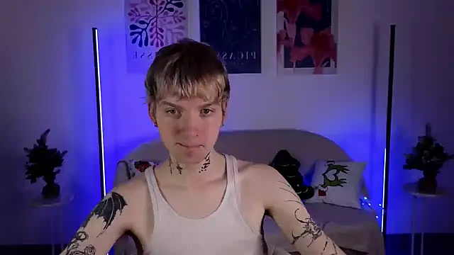 Snapshot of TRAVIS_CLAS chatting on December 2025 09:01:02 PM TRAVIS CLAS online show from December 2025 09:01:02 PM