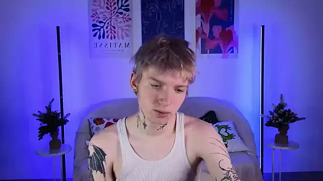 Snapshot of TRAVIS_CLAS chatting on December 2025 08:27:01 PM TRAVIS CLAS online show from December 2025 08:27:01 PM