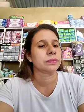 MIA-LARIOS online show from April 2026 03:03:02 PM