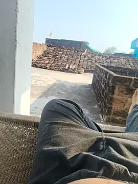 Snapshot of apka_rockstarr chatting on November 2025 03:51:02 AM apka rockstarr online show from November 2025 03:51:02 AM