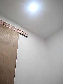 Monitaxhot online show from March 2026 07:51:01 PM