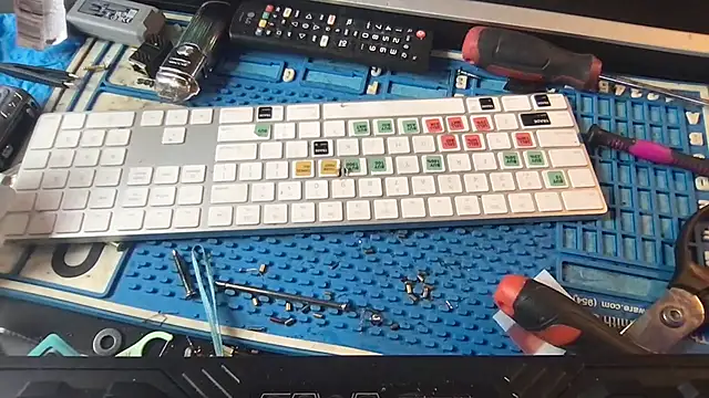 Snapshot of SinlessFreedom7 chatting on January 2026 07:34:01 PM SinlessFreedom7 online show from January 2026 07:34:01 PM