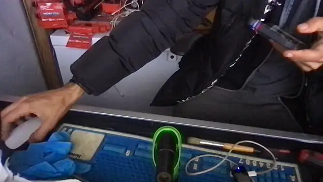 Snapshot of SinlessFreedom7 chatting on February 2026 05:39:01 AM SinlessFreedom7 online show from February 2026 05:39:01 AM