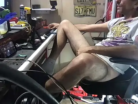 Snapshot of SinlessFreedom7 chatting on February 2026 11:03:01 PM SinlessFreedom7 online show from February 2026 11:03:01 PM