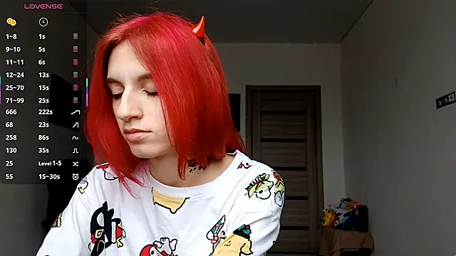 Snapshot of KennaElse chatting on December 2025 07:12:01 AM KennaElse online show from December 2025 07:12:01 AM