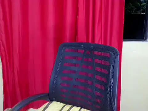 lovelyxmorena online show from May 2026 11:29:01 AM