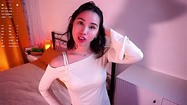 Snapshot of StaciaBratz chatting on November 2025 07:02:01 PM StaciaBratz online show from November 2025 07:02:01 PM