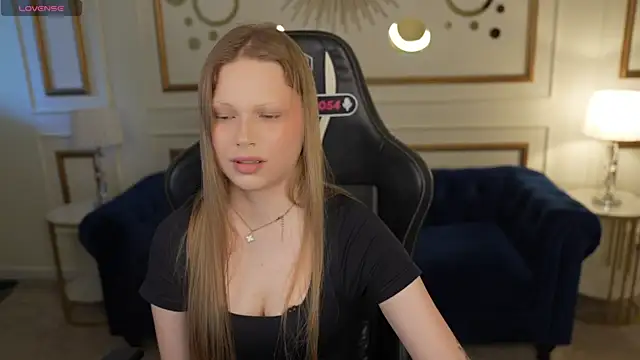 Charlotte Dreams online show from June 2026 03:35:01 PM