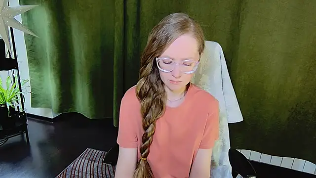 Snapshot of G0LDI chatting on February 2026 10:14:02 AM G0LDI online show from February 2026 10:14:02 AM