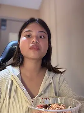 Snapshot of Toffee-00 chatting on December 2025 11:41:02 AM Toffee-00 online show from December 2025 11:41:02 AM