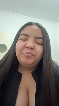 princezzc online show from December 2025 02:30:01 AM