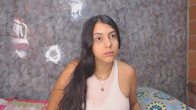 Snapshot of miarouse1531 chatting on December 2025 02:56:01 PM miarouse1531 online show from December 2025 02:56:01 PM