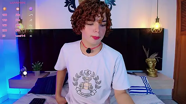 Skyee angel online show from February 2026 07:58:01 PM