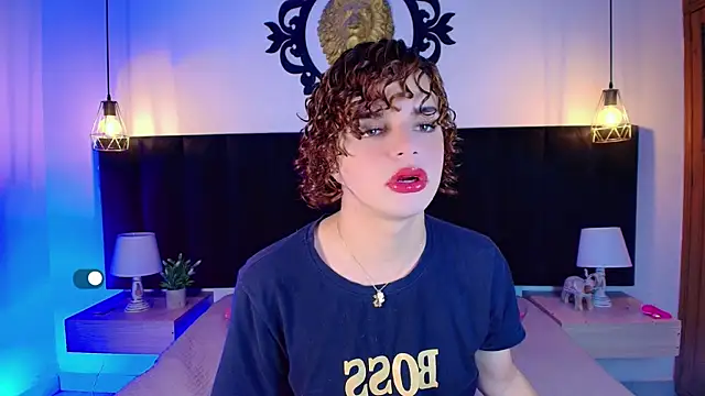 Skyee angel online show from March 2026 07:46:02 PM