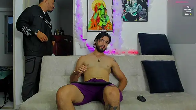 heteros curious online show from February 2026 11:31:01 PM