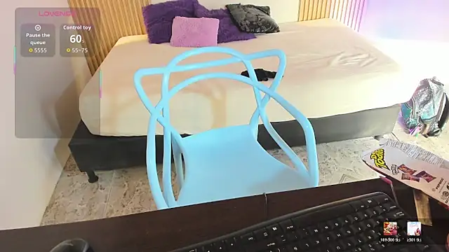 Izelevans online show from February 2026 12:32:02 PM