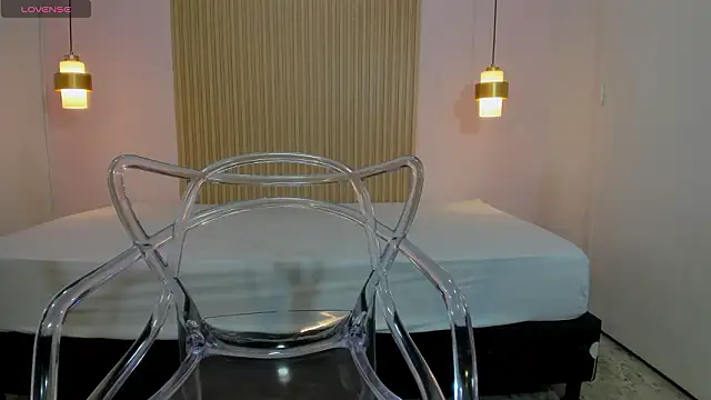 Izelevans online show from March 2026 01:38:01 PM