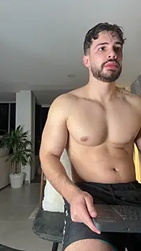 Snapshot of Valenthino_Salvatore chatting on February 2026 04:12:02 AM Valenthino Salvatore online show from February 2026 04:12:02 AM