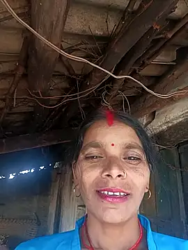 Hot-qwe online show from December 2025 09:40:02 AM