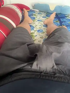 dreamybboy online show from February 2026 06:06:02 AM