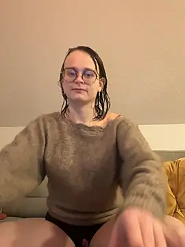 Snapshot of norafack33 chatting on February 2026 04:37:02 PM norafack33 online show from February 2026 04:37:02 PM