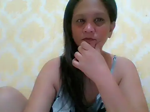 divinegrace1983 online show from April 2026 05:13:02 PM