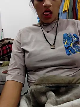 Hot hania online show from December 2025 04:33:01 PM