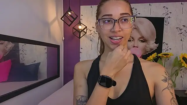 Antonella mc online show from May 2026 12:45:02 PM