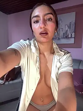 Snapshot of ZoeJohnson_Pink chatting on November 2025 12:41:02 PM ZoeJohnson Pink online show from November 2025 12:41:02 PM