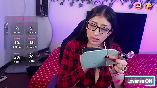 Snapshot of dulcinea77gp chatting on March 2026 03:17:01 AM dulcinea77gp online show from March 2026 03:17:01 AM