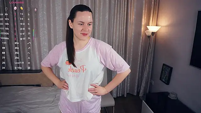 Snapshot of SanoraVillnave chatting on December 2025 08:01:02 AM SanoraVillnave online show from December 2025 08:01:02 AM