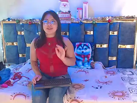 Snapshot of SHIZUKA_WET chatting on December 2025 01:11:01 AM SHIZUKA WET online show from December 2025 01:11:01 AM