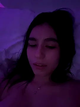 Snapshot of ScarletFalcon chatting on November 2025 07:52:01 AM ScarletFalcon online show from November 2025 07:52:01 AM