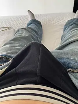 Snapshot of Daisuke_01 chatting on January 2026 10:03:02 PM Daisuke 01 online show from January 2026 10:03:02 PM