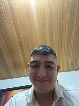 Snapshot of Daisuke_01 chatting on March 2026 03:45:02 AM Daisuke 01 online show from March 2026 03:45:02 AM