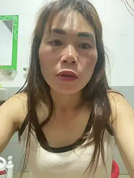 meganmeo online show from May 2026 10:28:01 PM