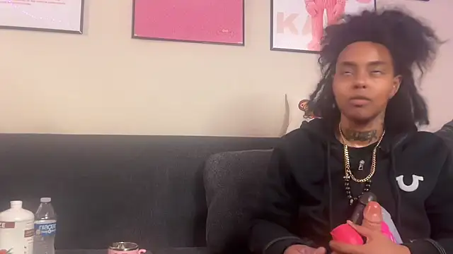 Snapshot of seductivefreak7 chatting on November 2025 08:39:02 AM seductivefreak7 online show from November 2025 08:39:02 AM