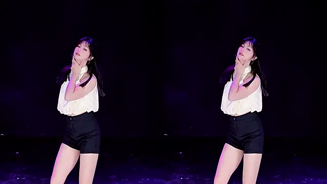 Snapshot of XKCH-001 chatting on December 2025 01:38:02 PM XKCH-001 online show from December 2025 01:38:02 PM