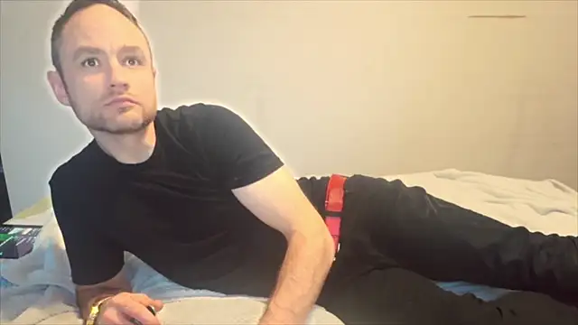 famous1tad online show from January 2026 04:12:01 PM