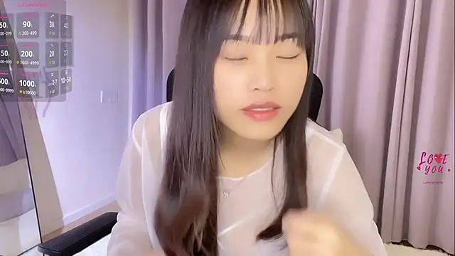 Snapshot of GD-girl001 chatting on December 2025 04:01:02 PM GD-girl001 online show from December 2025 04:01:02 PM