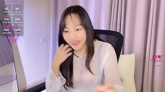 Snapshot of GD-girl001 chatting on December 2025 04:44:01 PM GD-girl001 online show from December 2025 04:44:01 PM