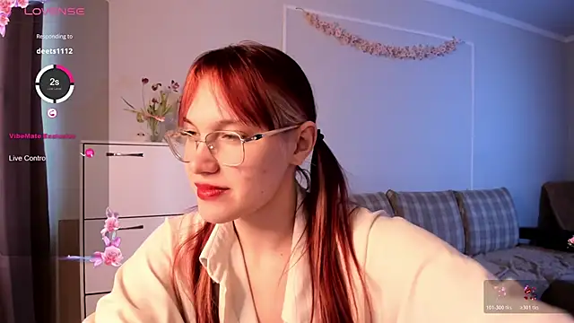Snapshot of SweetieMarry chatting on March 2026 02:38:02 AM SweetieMarry online show from March 2026 02:38:02 AM