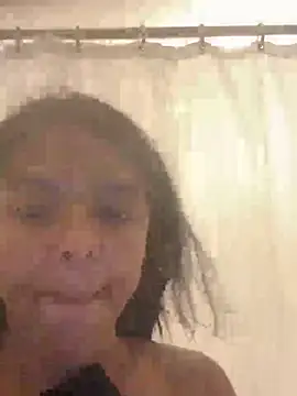 Snapshot of xoeewinters chatting on November 2025 12:28:02 PM xoeewinters online show from November 2025 12:28:02 PM