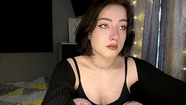 Snapshot of Meowluly chatting on February 2026 11:44:01 PM Meowluly online show from February 2026 11:44:01 PM