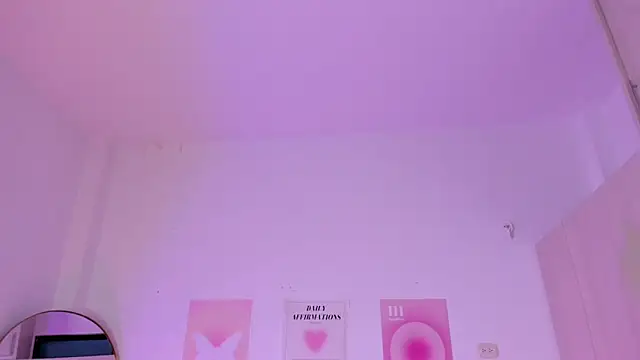 KAHTY JONES  online show from December 2025 03:35:01 AM