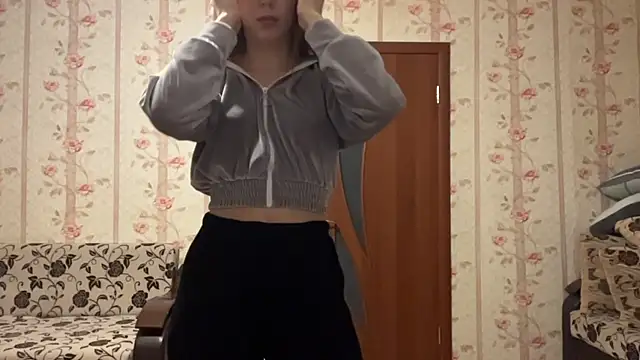 Snapshot of Katebarbie chatting on December 2025 02:00:02 PM Katebarbie online show from December 2025 02:00:02 PM