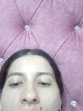 Snapshot of dulcecielo_ chatting on February 2026 03:22:01 AM dulcecielo online show from February 2026 03:22:01 AM